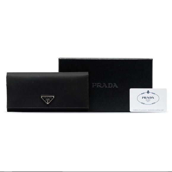 Prada Nero Saffiano Long Wallet - Picture 2 of 15